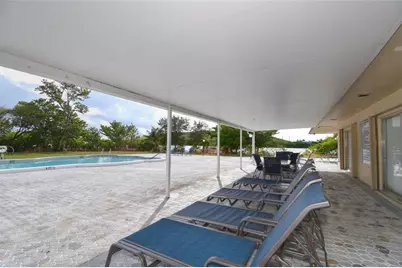 960 NW 49th St, Deerfield Beach, FL 33064 - Photo 47