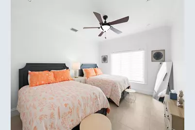 2228 NE 26th St, Lighthouse Point, FL 33064 - Photo 25