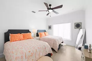 2228 NE 26th St, Lighthouse Point, FL 33064 - Photo 25