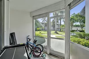 400 SE 10th St, Deerfield Beach, FL 33441 - Photo 31