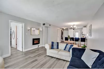 400 SE 10th St, Unit #117, Deerfield Beach, FL 33441 - Photo 19