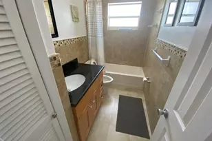 335 Collins Ave, Miami Beach, FL 33139 - Photo 5