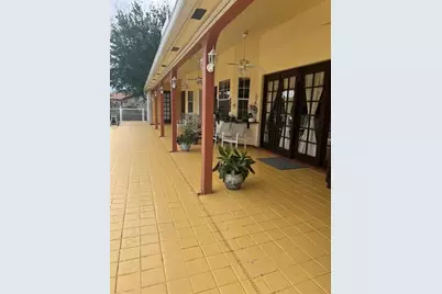 11301 SW 3rd St, Plantation, FL 33325 - Photo 13