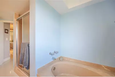 7100  Radice Ct, Unit #807, Lauderhill, FL 33319 - Photo 21