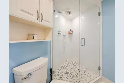 7100  Radice Ct, Unit #807, Lauderhill, FL 33319 - Photo 13