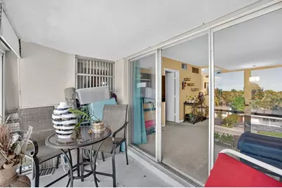 3040 NE 16th Ave, Unit #411, Oakland Park, FL 33334 - Photo 23