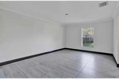 967 NW 89th Ave, Plantation, FL 33324 - Photo 41