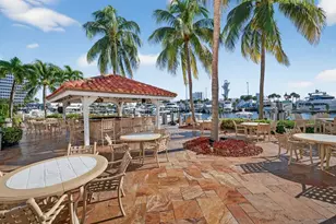 1 Las Olas Cir Unit, Fort Lauderdale, FL 33316 - Photo 11