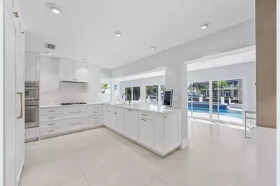 2330 NE 35th St, Lighthouse Point, FL 33064 - Photo 13