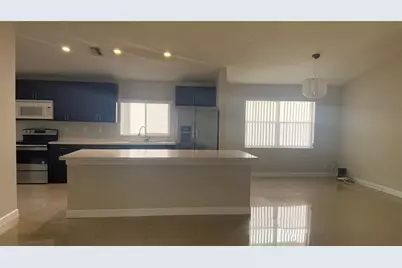 1050  NW 108th Ave, Plantation, FL 33322 - Photo 5