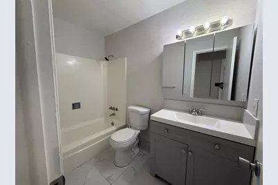 511 W Kalmia Dr, Unit #10, Lake Park, FL 33403 - Photo 7