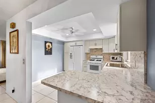 1730 NW 118th Ave, Pembroke Pines, FL 33026 - Photo 35