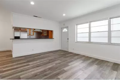 1450  Atlantic Shores Blvd, Unit #117, Hallandale Beach, FL 33009 - Photo 5