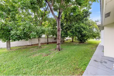 8604 NW 57th Ct, Tamarac, FL 33321 - Photo 19