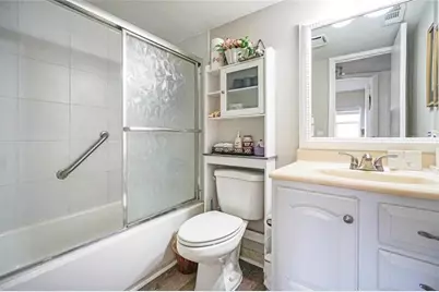 9660  Sunrise Lakes Blvd, Unit #301, Sunrise, FL 33322 - Photo 9