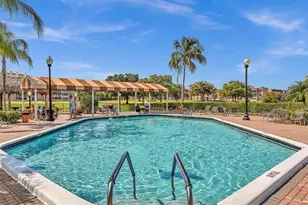 9660 Sunrise Lakes Blvd, Sunrise, FL 33322 - Photo 11