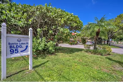 9301  Sunrise Lakes Blvd, Unit #207, Sunrise, FL 33322 - Photo 43