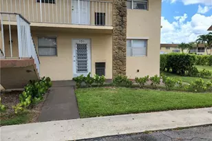 9911 Sandalfoot Blvd, Boca Raton, FL 33428 - Photo 3