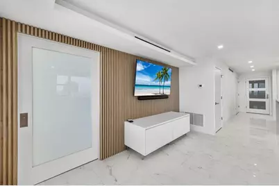 545 S Fort Lauderdale Beach Blvd, Unit #1701, Fort Lauderdale, FL 33316 - Photo 7