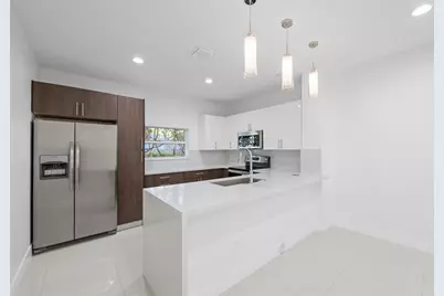 324 SW 14th Ct, Unit #324, Fort Lauderdale, FL 33315 - Photo 3