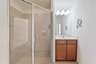 816 W Village Cir, Davie, FL 33325 - Photo 15