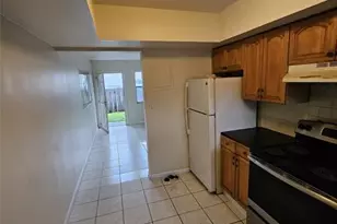 716 SW 7th St, Dania Beach, FL 33004 - Photo 9