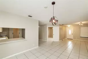 320 Sandpiper Ave, West Palm Beach, FL 33411 - Photo 7