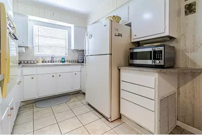 1300 SE 7th Ct, Deerfield Beach, FL 33441 - Photo 9