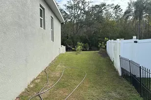 513 Mallard Ct, Poinciana, FL 34759 - Photo 11