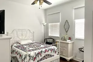 817 SW 147th Ave, Pembroke Pines, FL 33027 - Photo 21