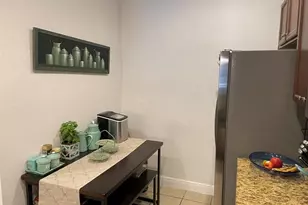 817 SW 147th Ave, Pembroke Pines, FL 33027 - Photo 15