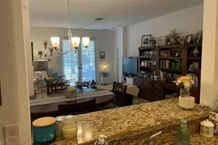 817 SW 147th Ave, Pembroke Pines, FL 33027 - Photo 13