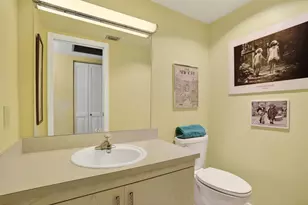 2301 Lucaya Ln, Coconut Creek, FL 33066 - Photo 9