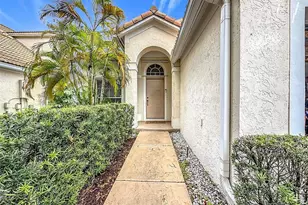 7657 Sanctuary Dr, Coral Springs, FL 33065 - Photo 5