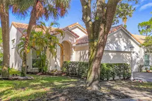 7657 Sanctuary Dr, Coral Springs, FL 33065 - Photo 3