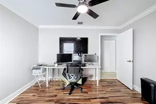 7657 Sanctuary Dr, Coral Springs, FL 33065 - Photo 23