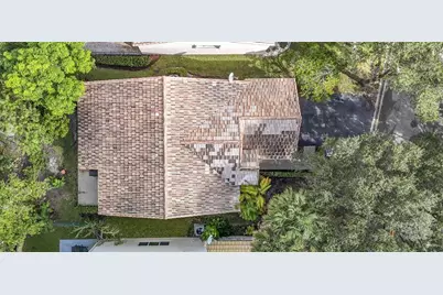 7657  Sanctuary Drive, Coral Springs, FL 33065 - Photo 27