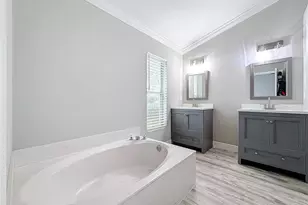 7657 Sanctuary Dr, Coral Springs, FL 33065 - Photo 19