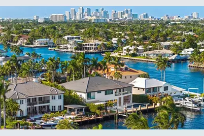 3031 NE 23rd Ct, Fort Lauderdale, FL 33305 - Photo 3