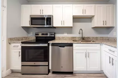 6061 N Falls Circle Dr, Unit #102, Lauderhill, FL 33319 - Photo 1