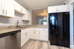 6061 N Falls Cir Dr, Lauderhill, FL 33319 - Photo 3