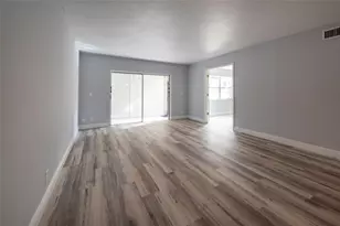 6061 N Falls Cir Dr, Lauderhill, FL 33319 - Photo 9