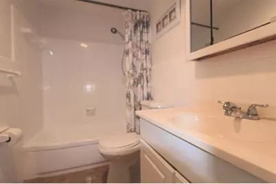 3233 NE 34th St, Unit #406, Fort Lauderdale, FL 33308 - Photo 13