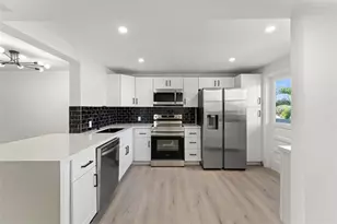 441 NE 195th St, Miami, FL 33179 - Photo 7