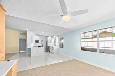 4186  Royal Oaks Dr, Palm Beach Gardens, FL 33410 - Photo 15