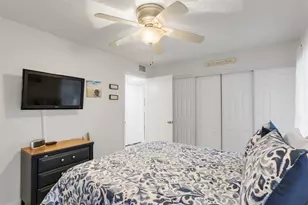 395 Bennington Ln, Lake Worth, FL 33467 - Photo 19