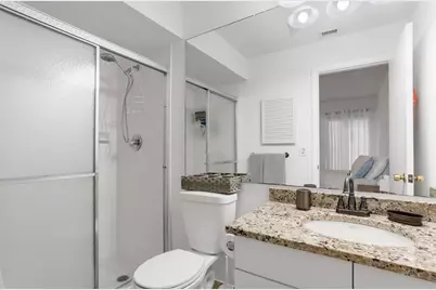 395  Bennington Ln, Unit #0, Lake Worth, FL 33467 - Photo 23