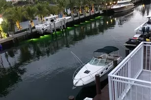 2430 NE 135th St, North Miami, FL 33181 - Photo 7