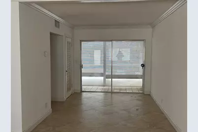 2131 NE 42nd Ct, Unit #202E, Lighthouse Point, FL 33064 - Photo 5