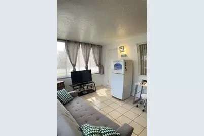 2145  Pierce St, Unit #101, Hollywood, FL 33020 - Photo 9